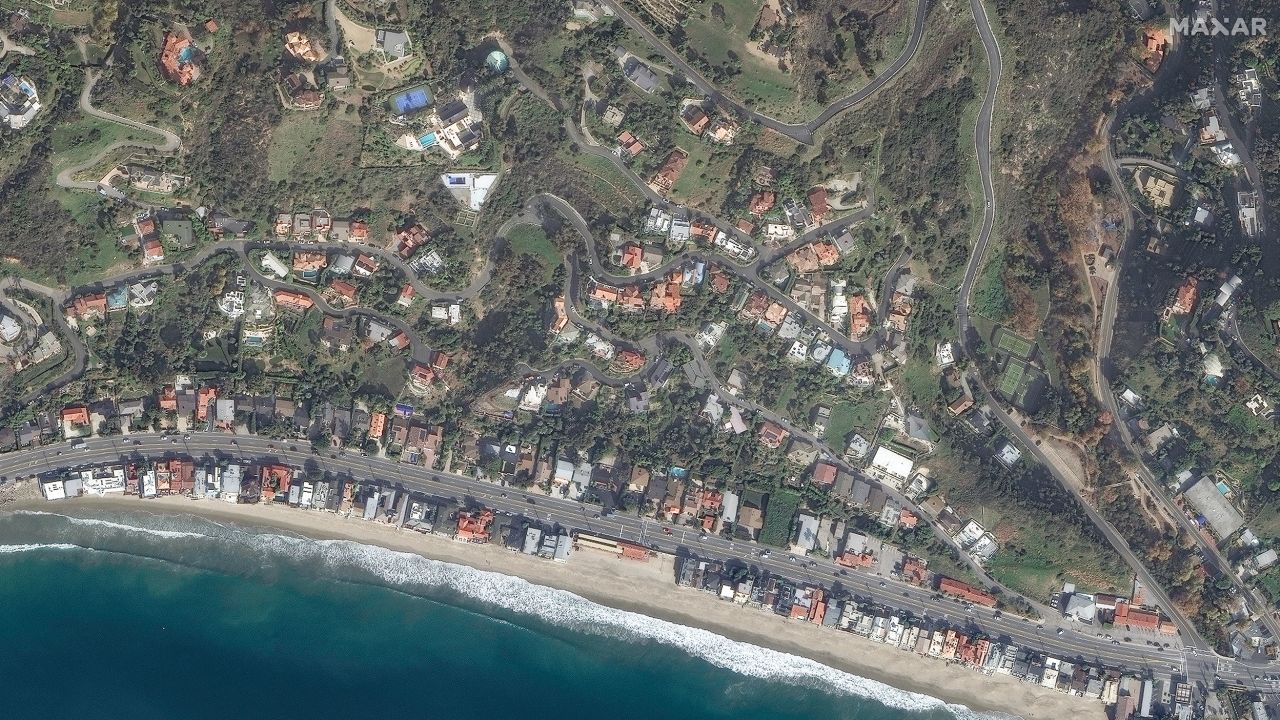 7 Celebrity Homes Destroyed in California Wildfires Recently