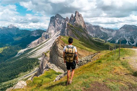 Easy Cortina Hikes 2025 Gentle Dolomites Trails Itimaker Travel Blog