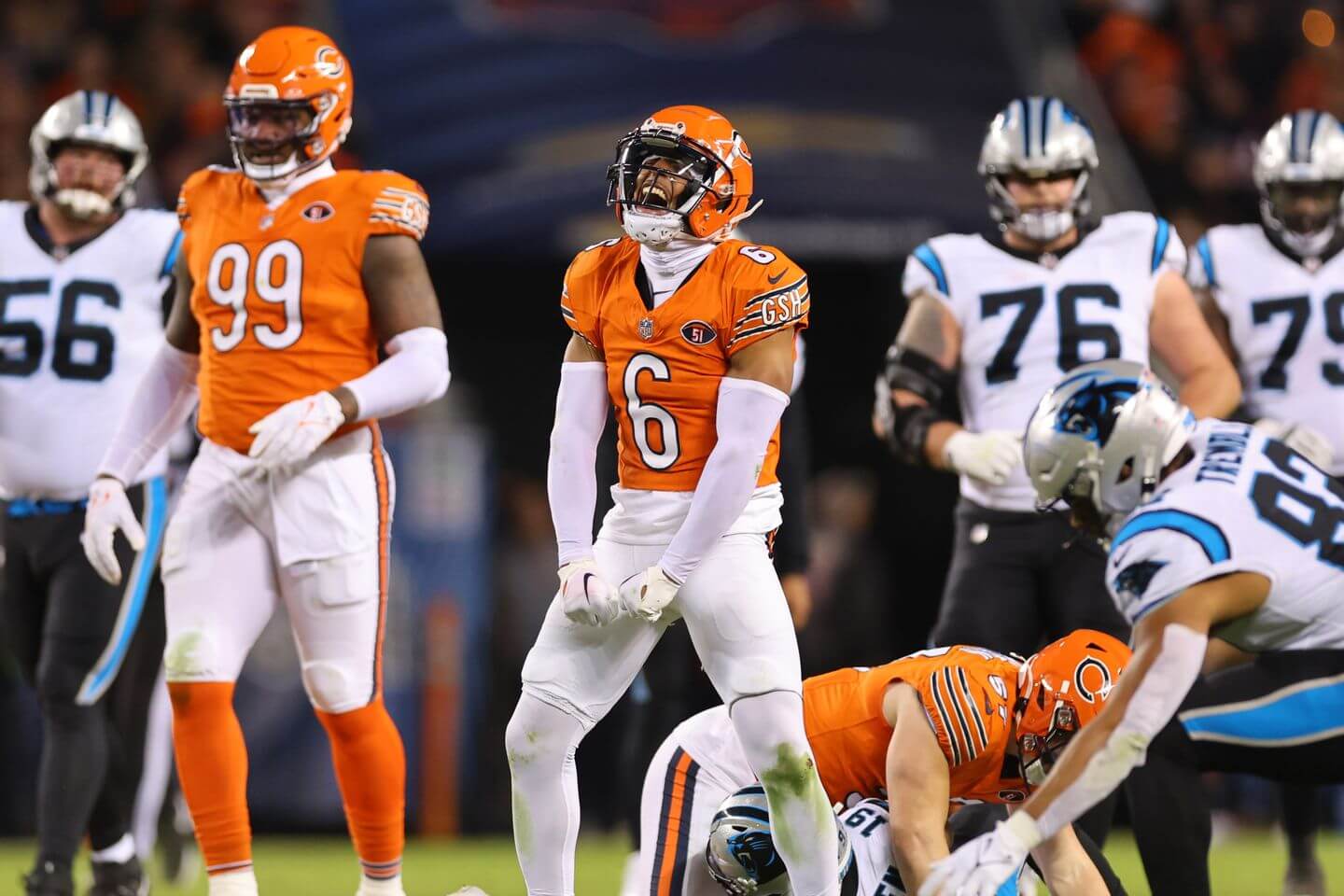 Thu Night Football Score Updates and Highlights